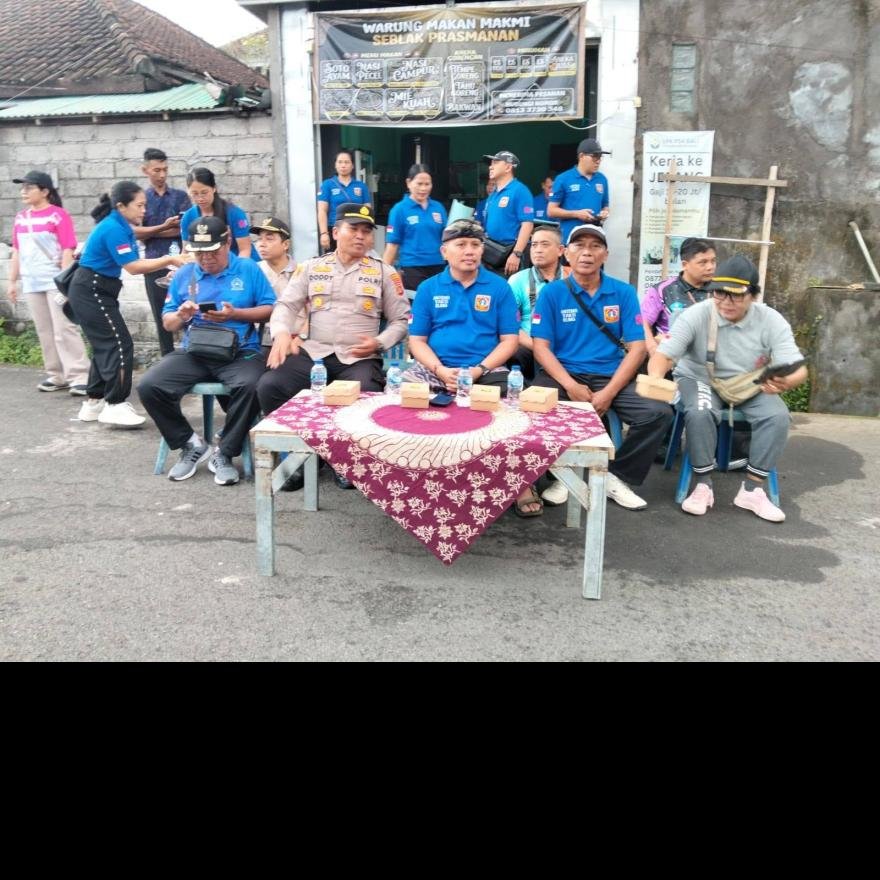 Menghadiri Lomba Gerak Jalan Tingkat SD Kecamatan Manggis dalam Rangka HUT RI ke-81