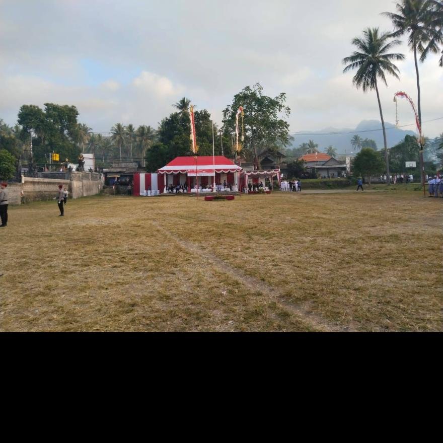 Mengikuti Upacara Bendera HUT Kemerdekaan RI ke-81 di Kecamatan Manggis